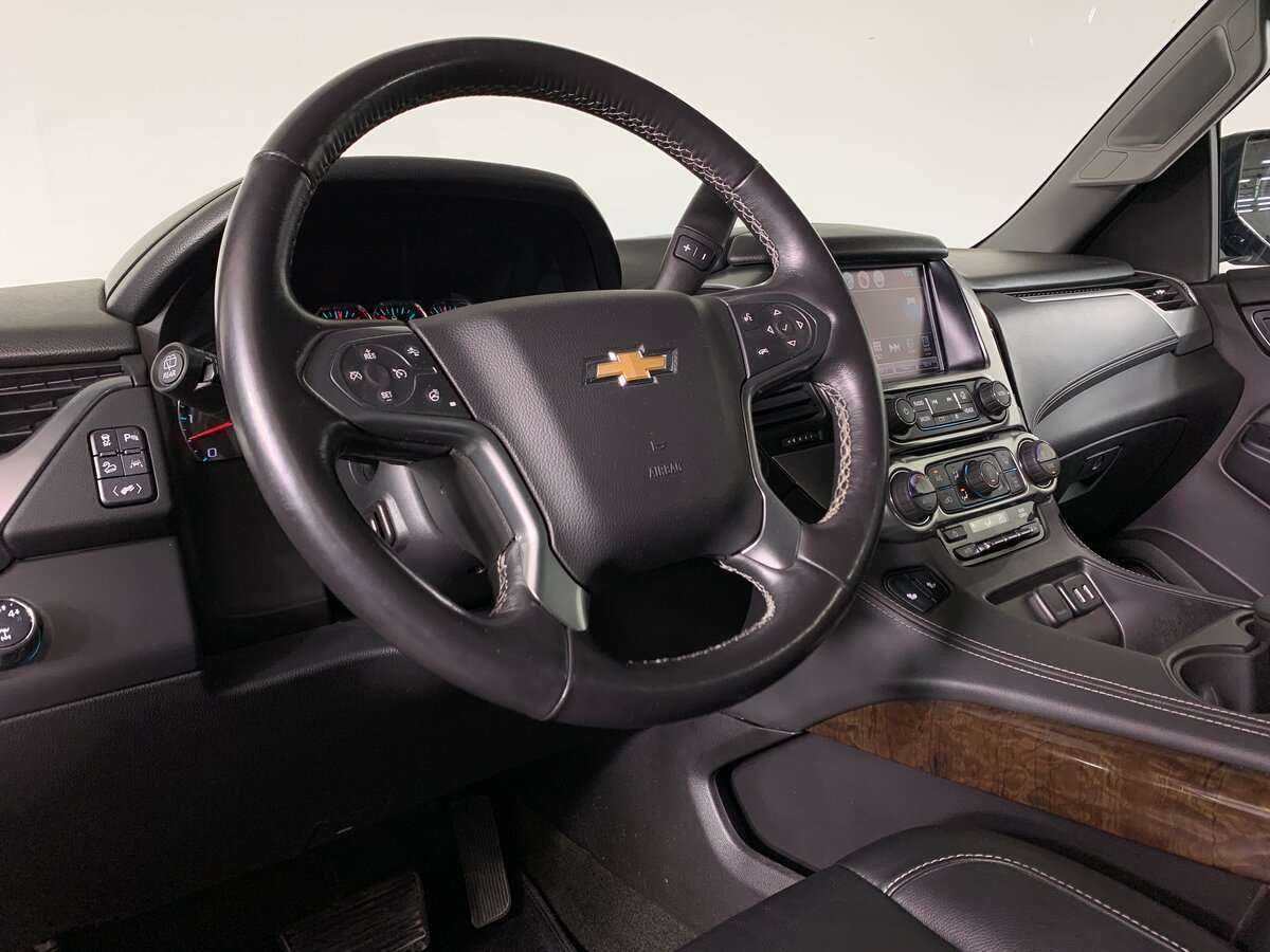 Купить Chevrolet Tahoe с пробегом. Фото: #9