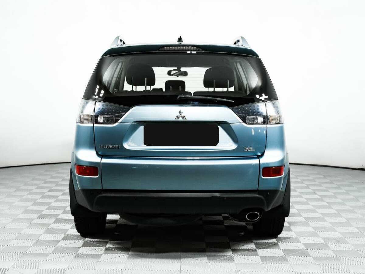Купить Mitsubishi Outlander с пробегом. Фото: #5