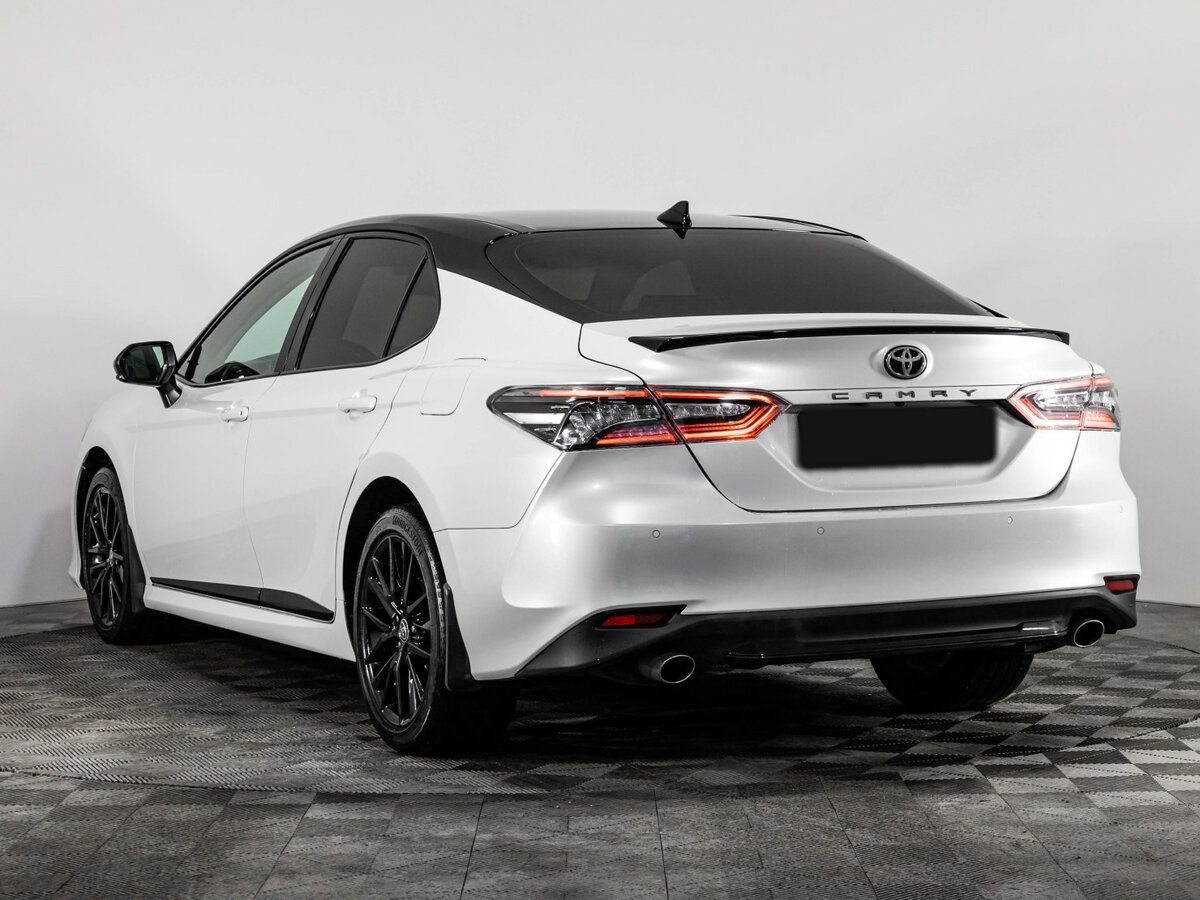 Купить Toyota Camry с пробегом. Фото: #5