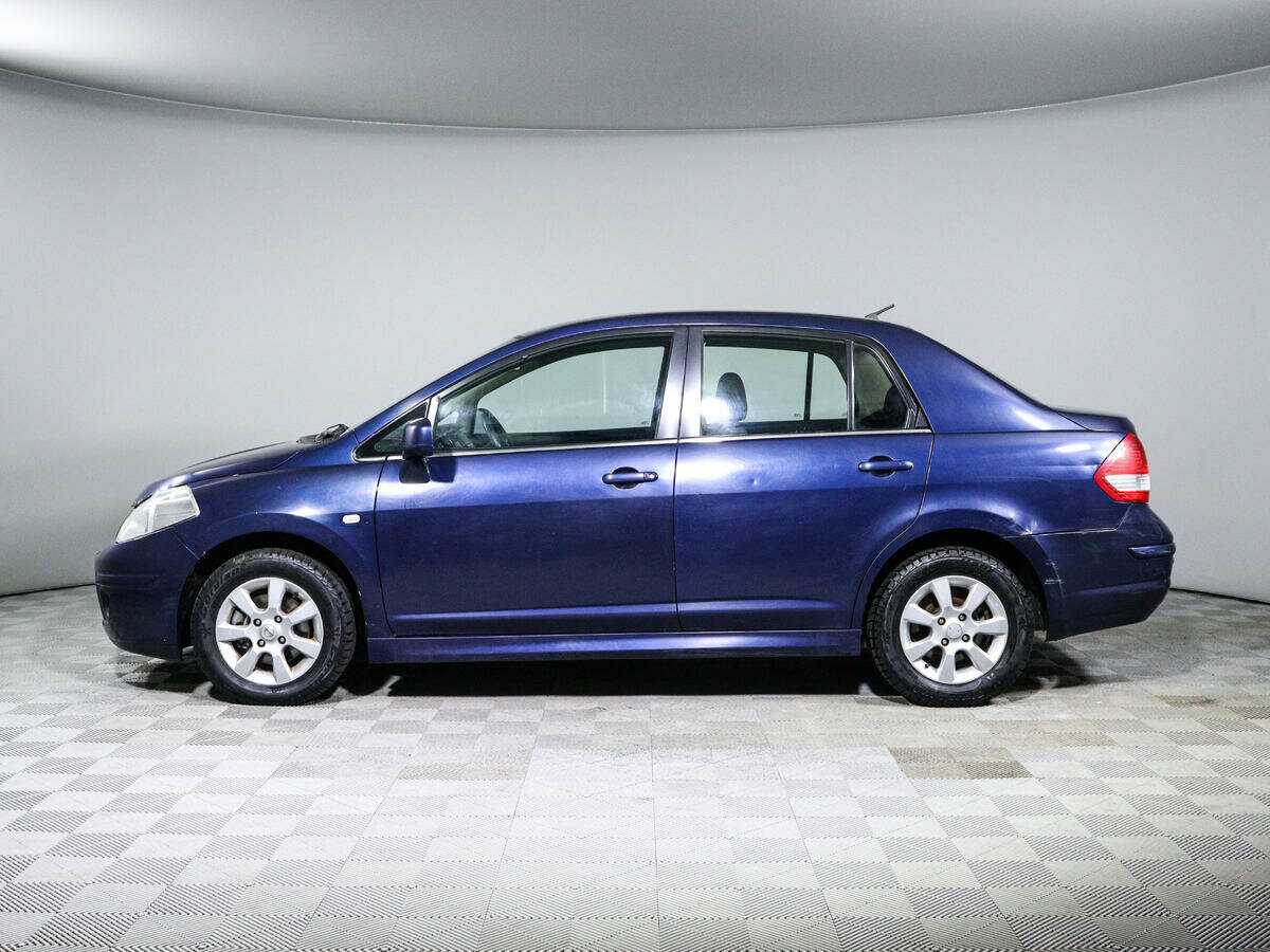 Купить Nissan Tiida с пробегом. Фото: #7
