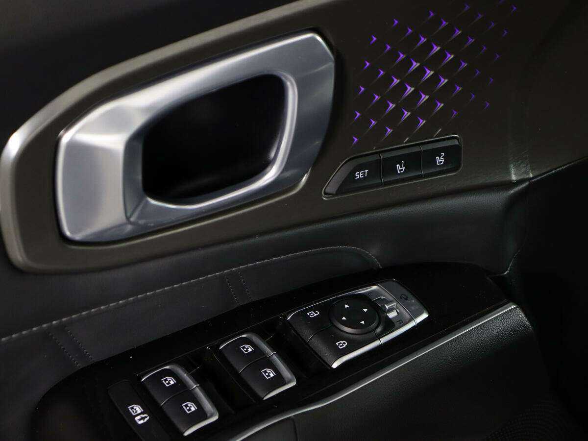 Купить Kia Sorento с пробегом. Фото: #16