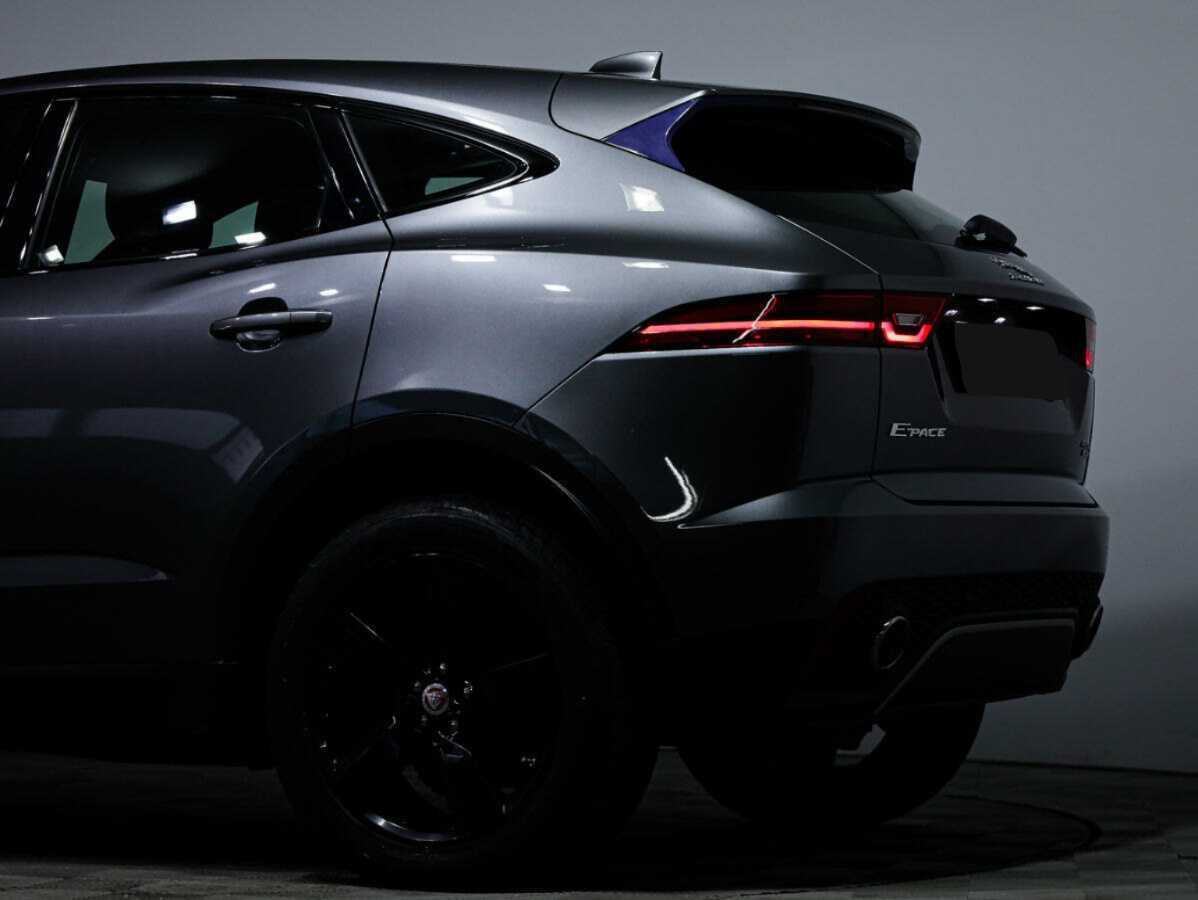 Купить Jaguar E-Pace с пробегом. Фото: #20