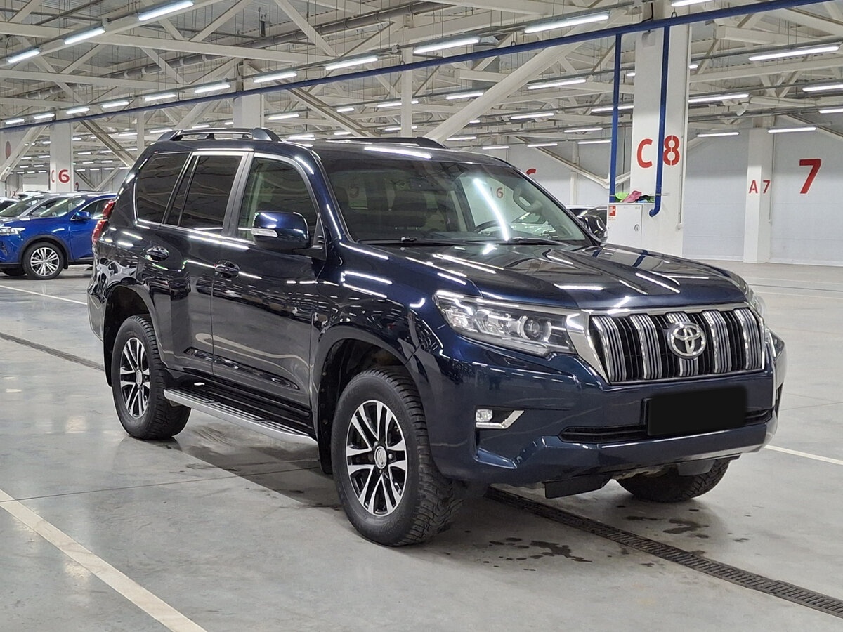 Купить Toyota Land Cruiser Prado с пробегом. Фото: #2