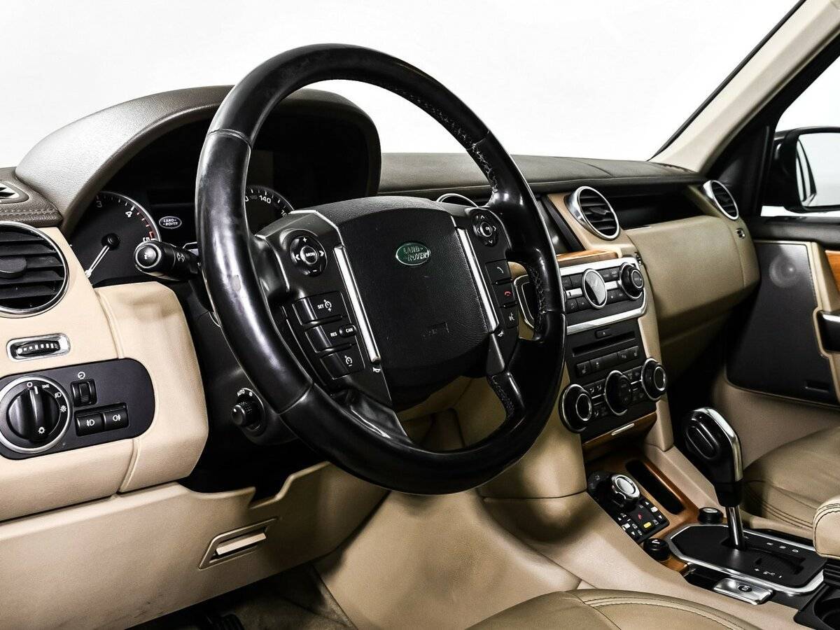 Купить Land Rover Discovery с пробегом. Фото: #11