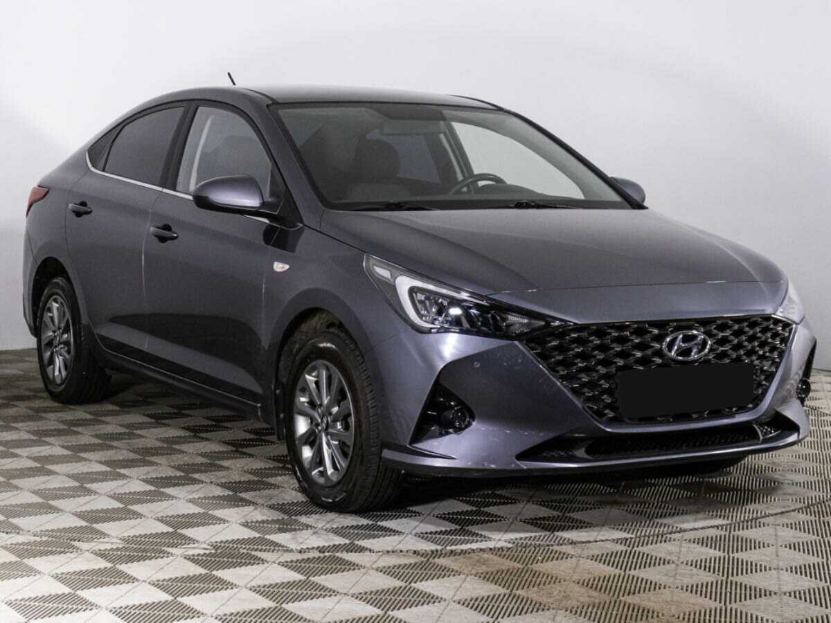 Купить Hyundai Solaris с пробегом. Фото: #2