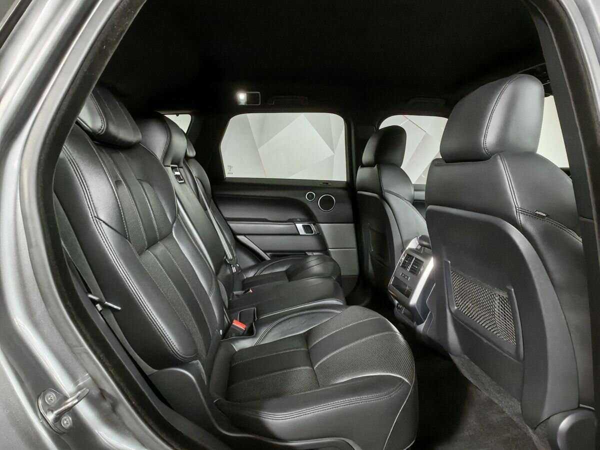 Купить Land Rover Range Rover Sport с пробегом. Фото: #10