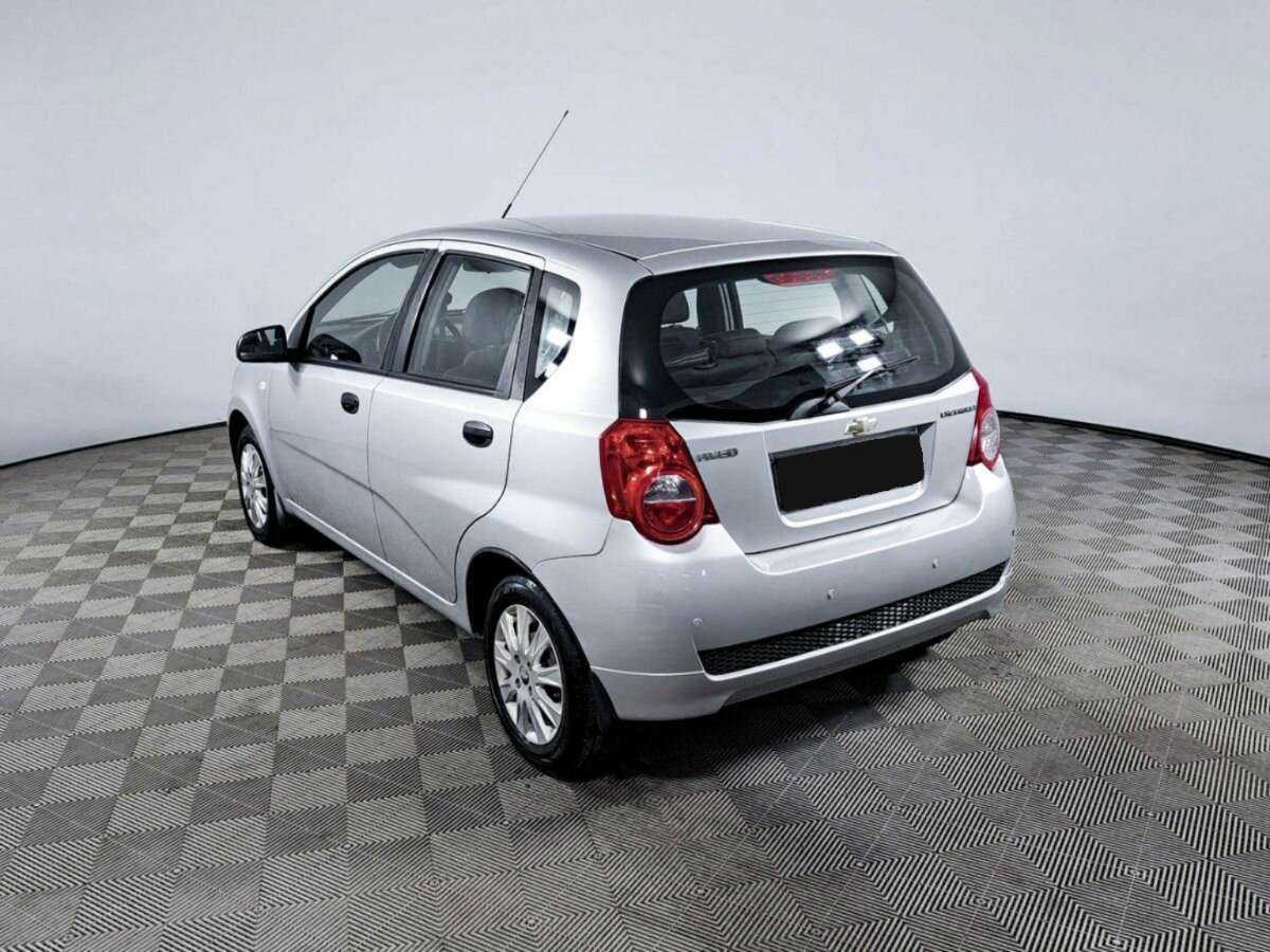 Купить Chevrolet Aveo с пробегом. Фото: #6