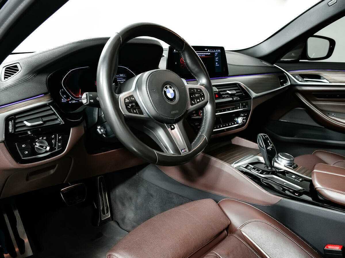 Купить BMW 5 серии с пробегом. Фото: #11