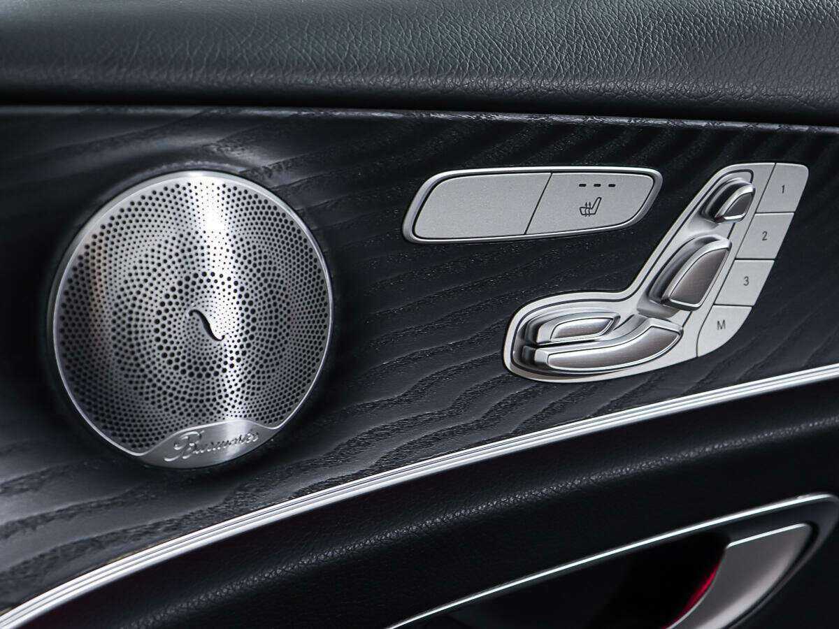 Купить Mercedes-Benz E-Класс с пробегом. Фото: #14