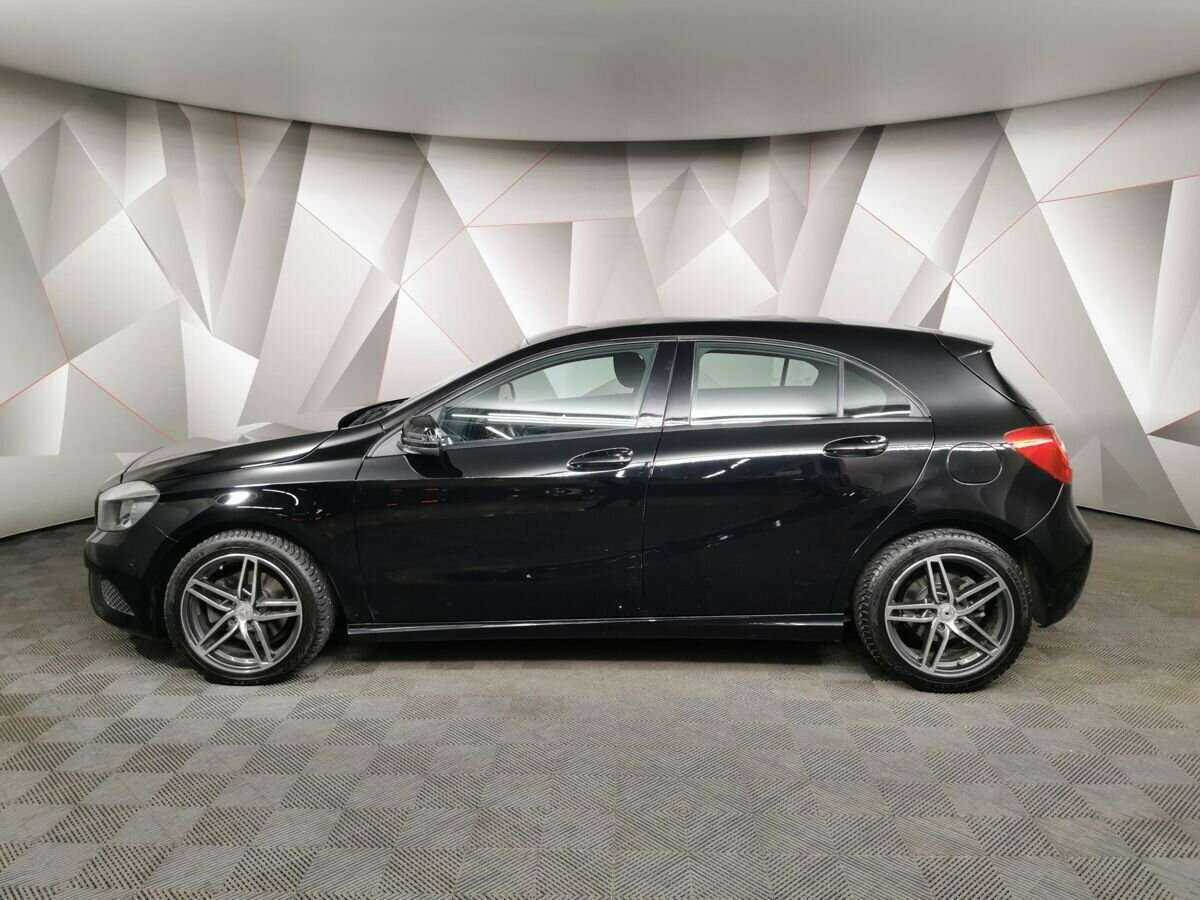 Купить Mercedes-Benz A-Класс с пробегом. Фото: #4