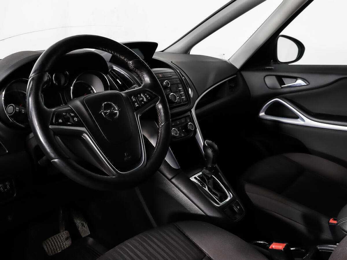 Купить Opel Zafira с пробегом. Фото: #8