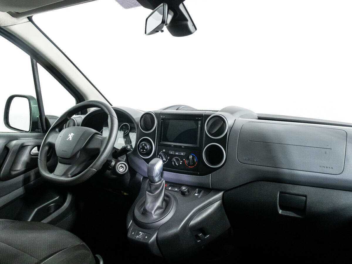 Купить Peugeot Partner с пробегом. Фото: #8