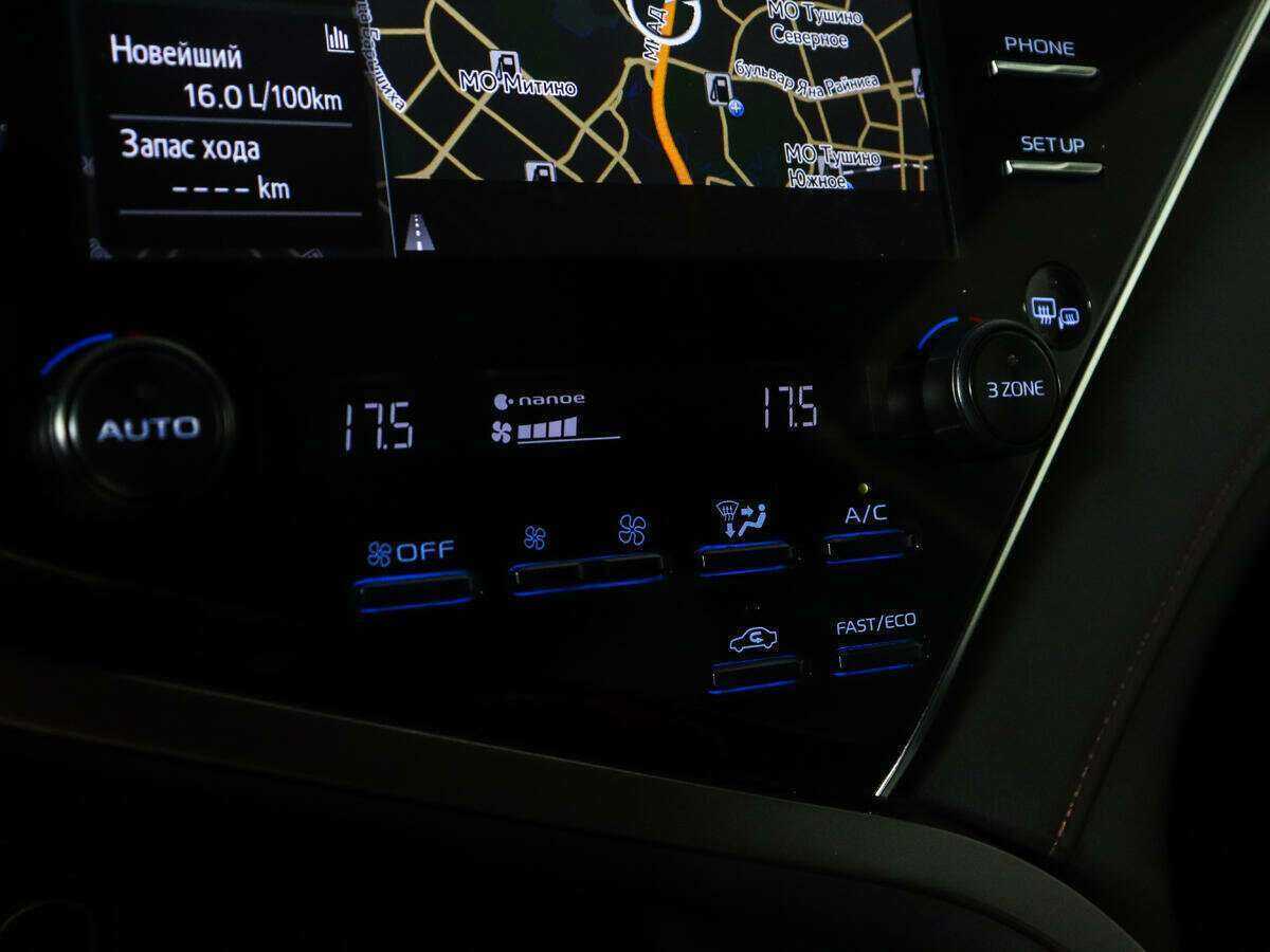 Купить Toyota Camry с пробегом. Фото: #15