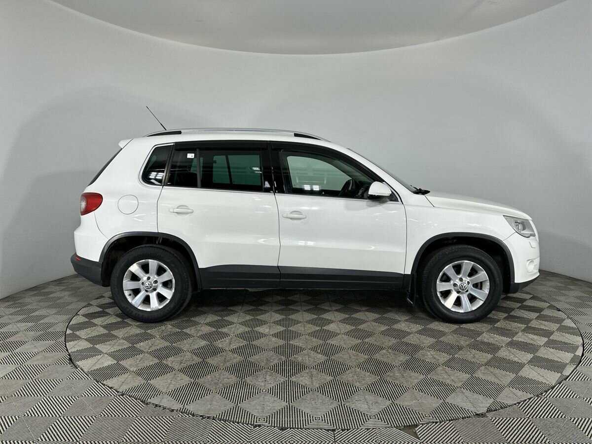 Купить Volkswagen Tiguan с пробегом. Фото: #3