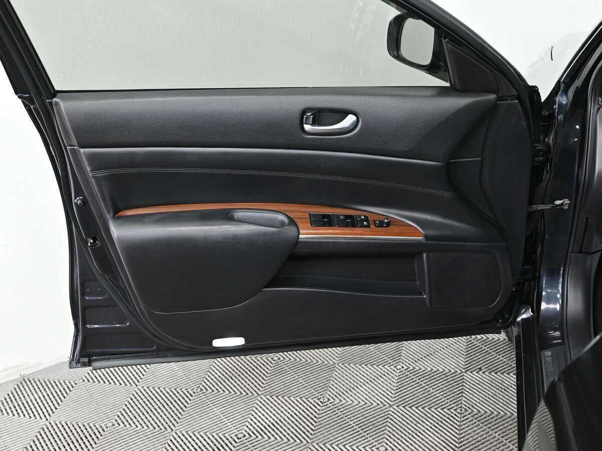 Купить Nissan Teana с пробегом. Фото: #11