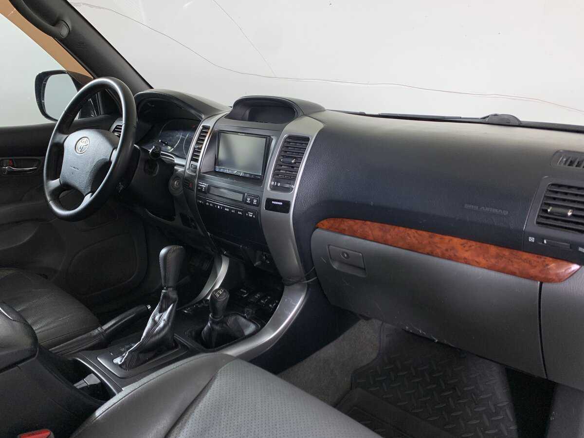 Купить Toyota Land Cruiser Prado с пробегом. Фото: #13