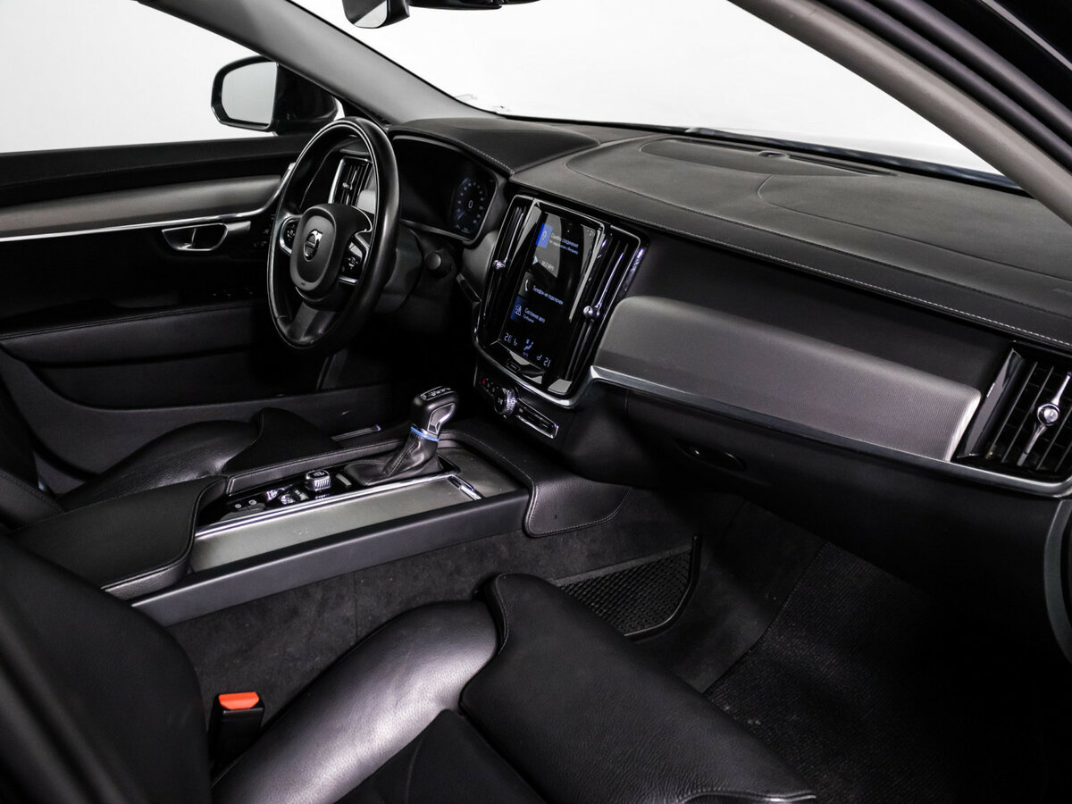 Купить Volvo S90 с пробегом. Фото: #7