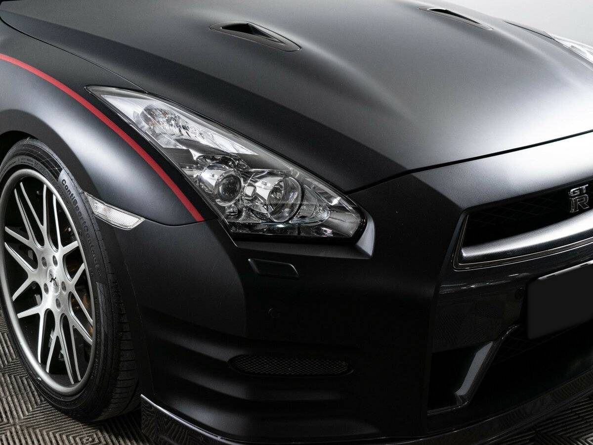 Купить Nissan GT-R с пробегом. Фото: #16
