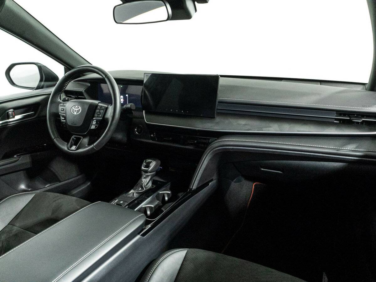 Купить Toyota Camry с пробегом. Фото: #8