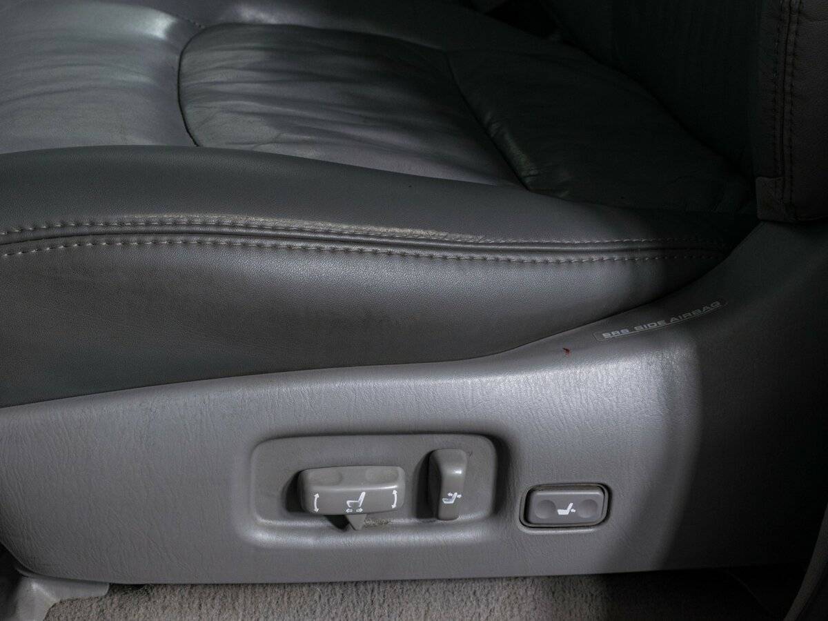 Купить Lexus LX с пробегом. Фото: #17