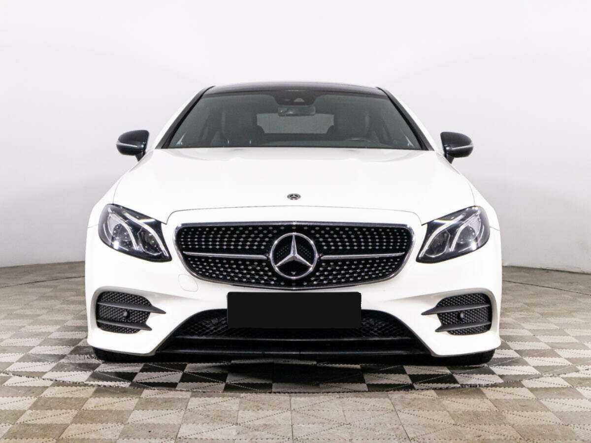 Купить Mercedes-Benz E-Класс с пробегом. Фото: #1