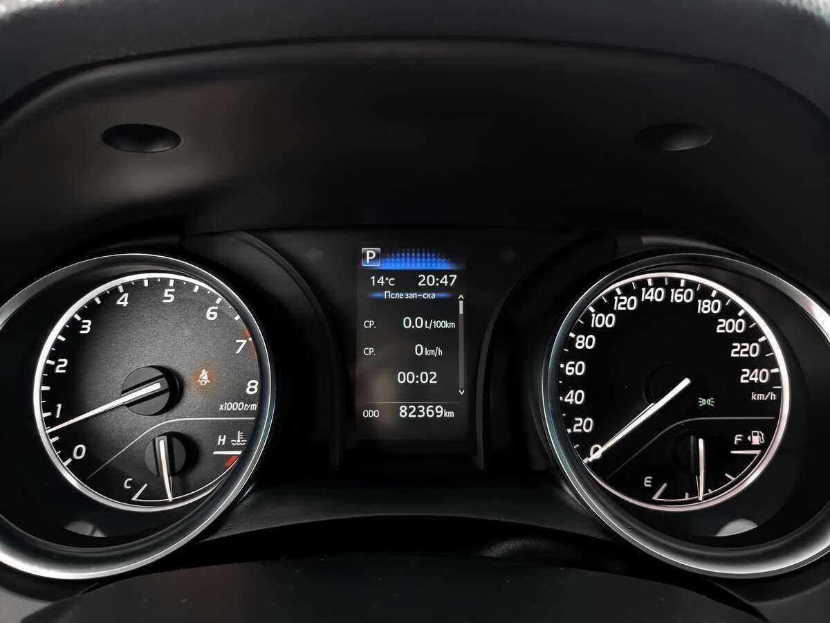 Купить Toyota Camry с пробегом. Фото: #11