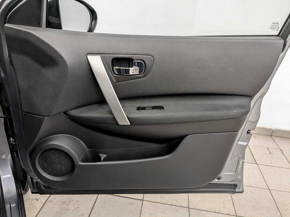 Купить Nissan Qashqai с пробегом. Фото: #23