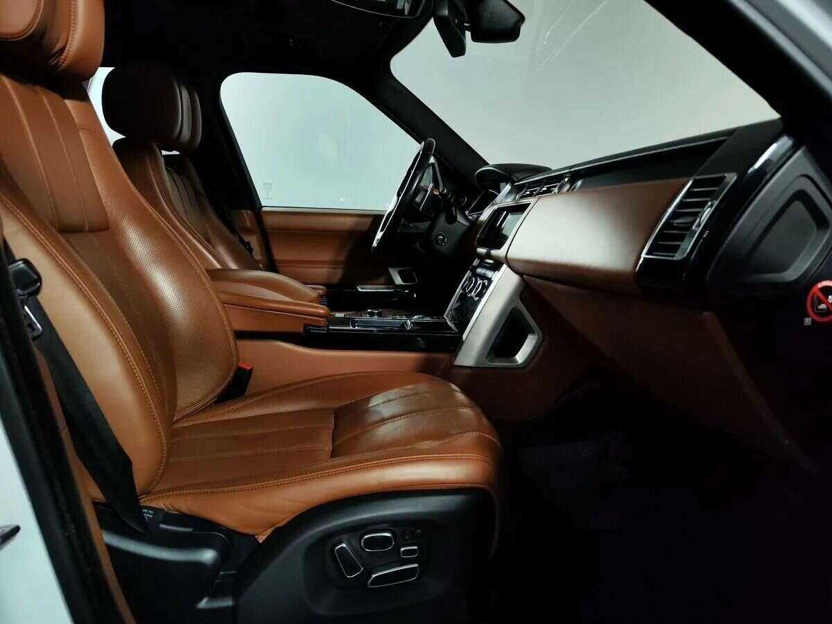 Купить Land Rover Range Rover с пробегом. Фото: #11