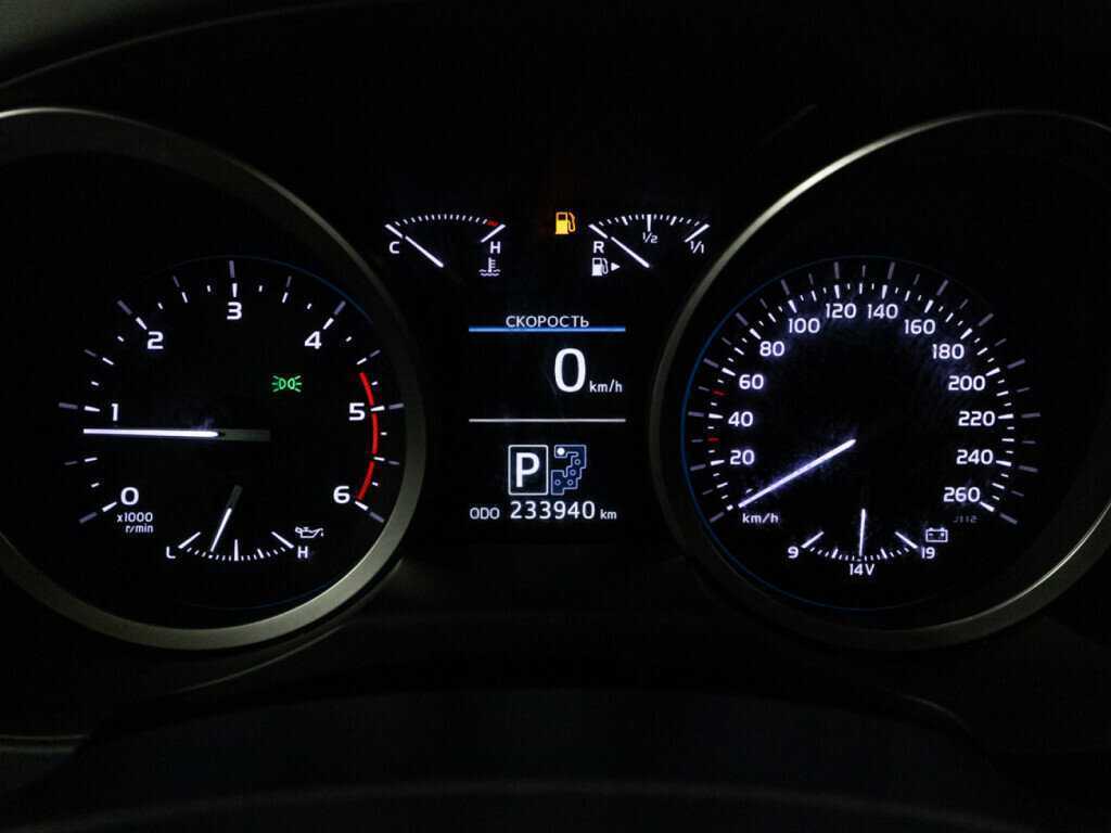 Купить Toyota Land Cruiser с пробегом. Фото: #9