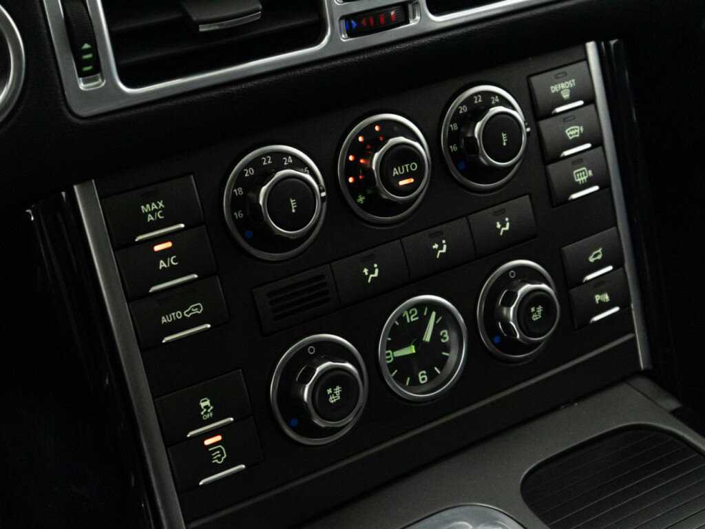 Купить Land Rover Range Rover с пробегом. Фото: #19