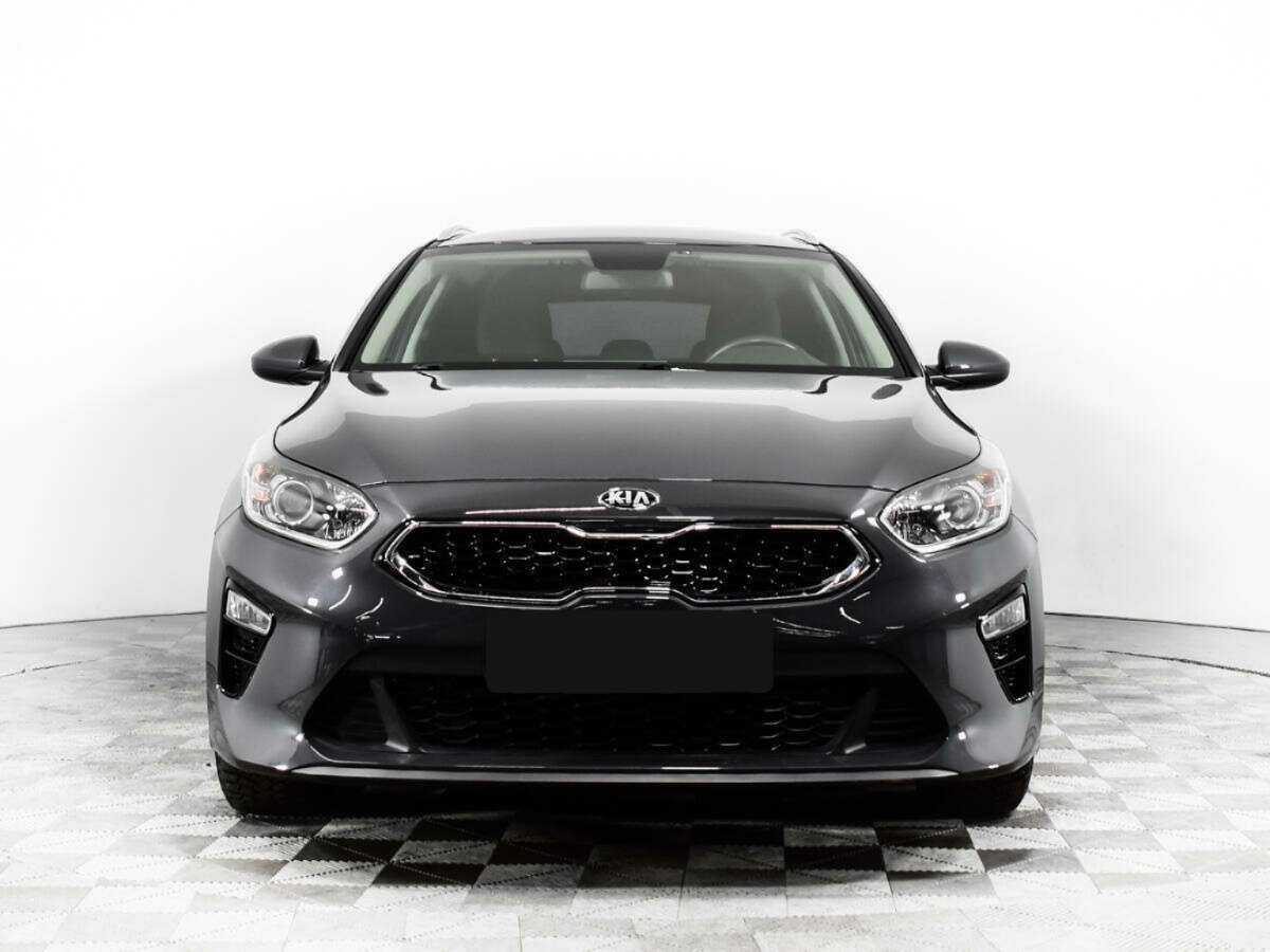 Купить Kia Ceed с пробегом. Фото: #1