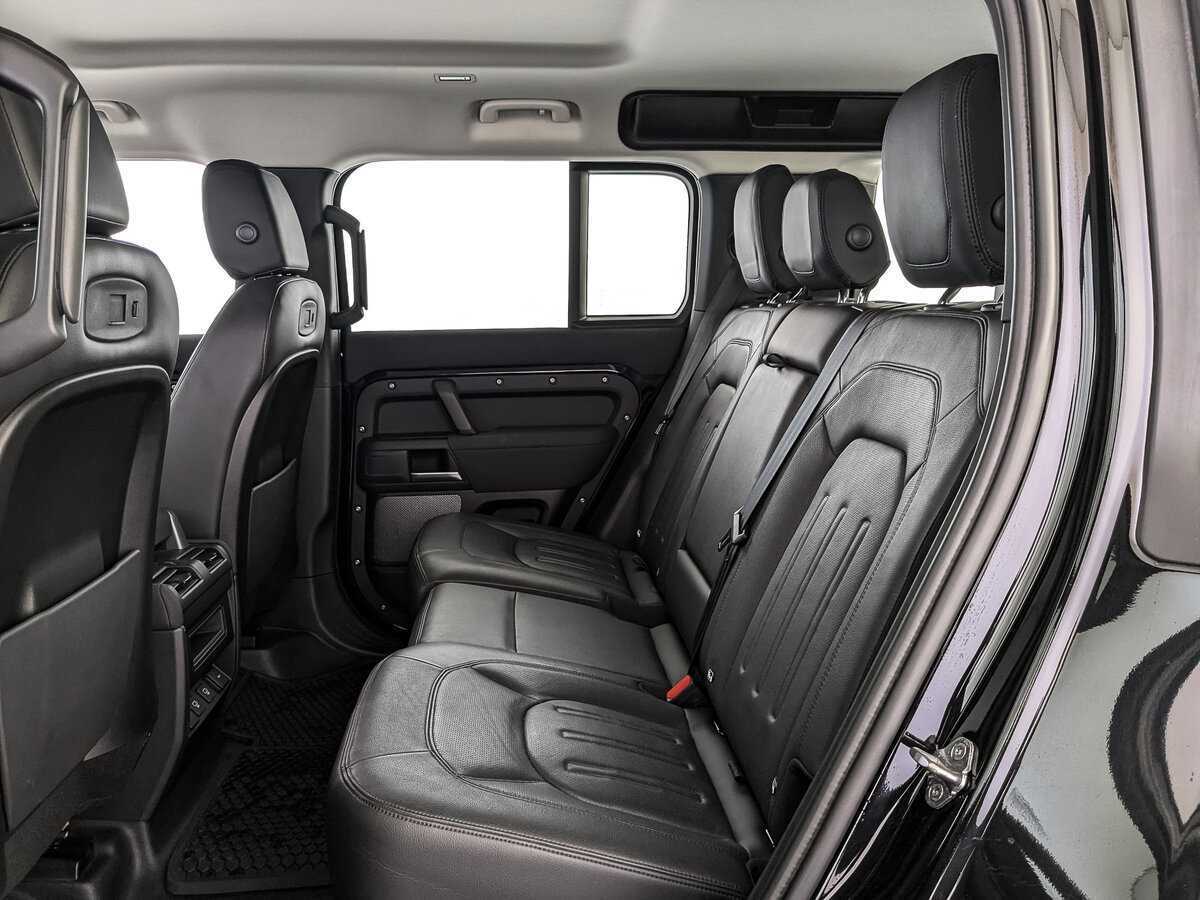 Купить Land Rover Defender с пробегом. Фото: #17