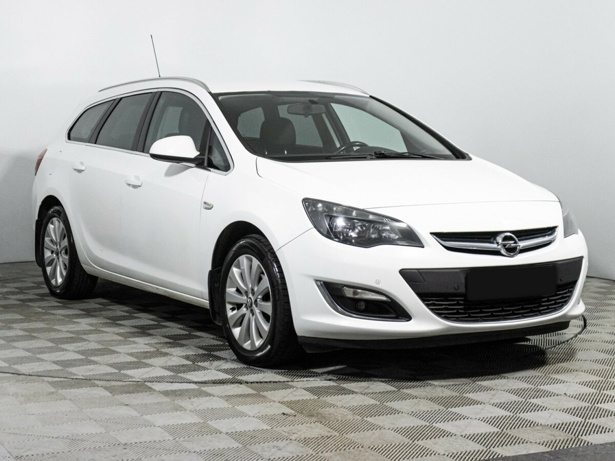 Купить Opel Astra с пробегом. Фото: #2