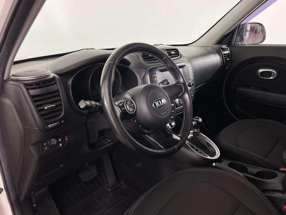 Купить Kia Soul с пробегом. Фото: #8