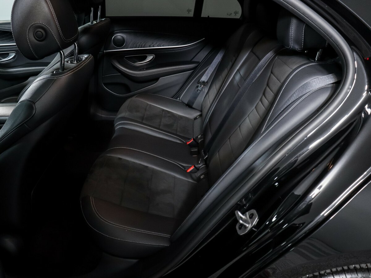 Купить Mercedes-Benz E-Класс с пробегом. Фото: #7