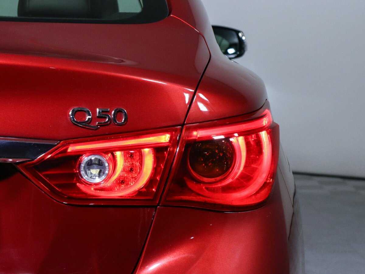 Купить Infiniti Q50 с пробегом. Фото: #22