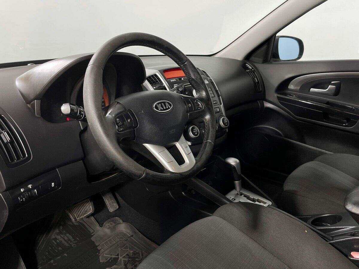 Купить Kia Ceed с пробегом. Фото: #12