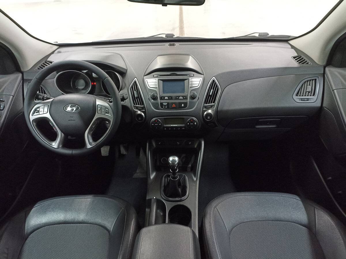 Купить Hyundai ix35 с пробегом. Фото: #13