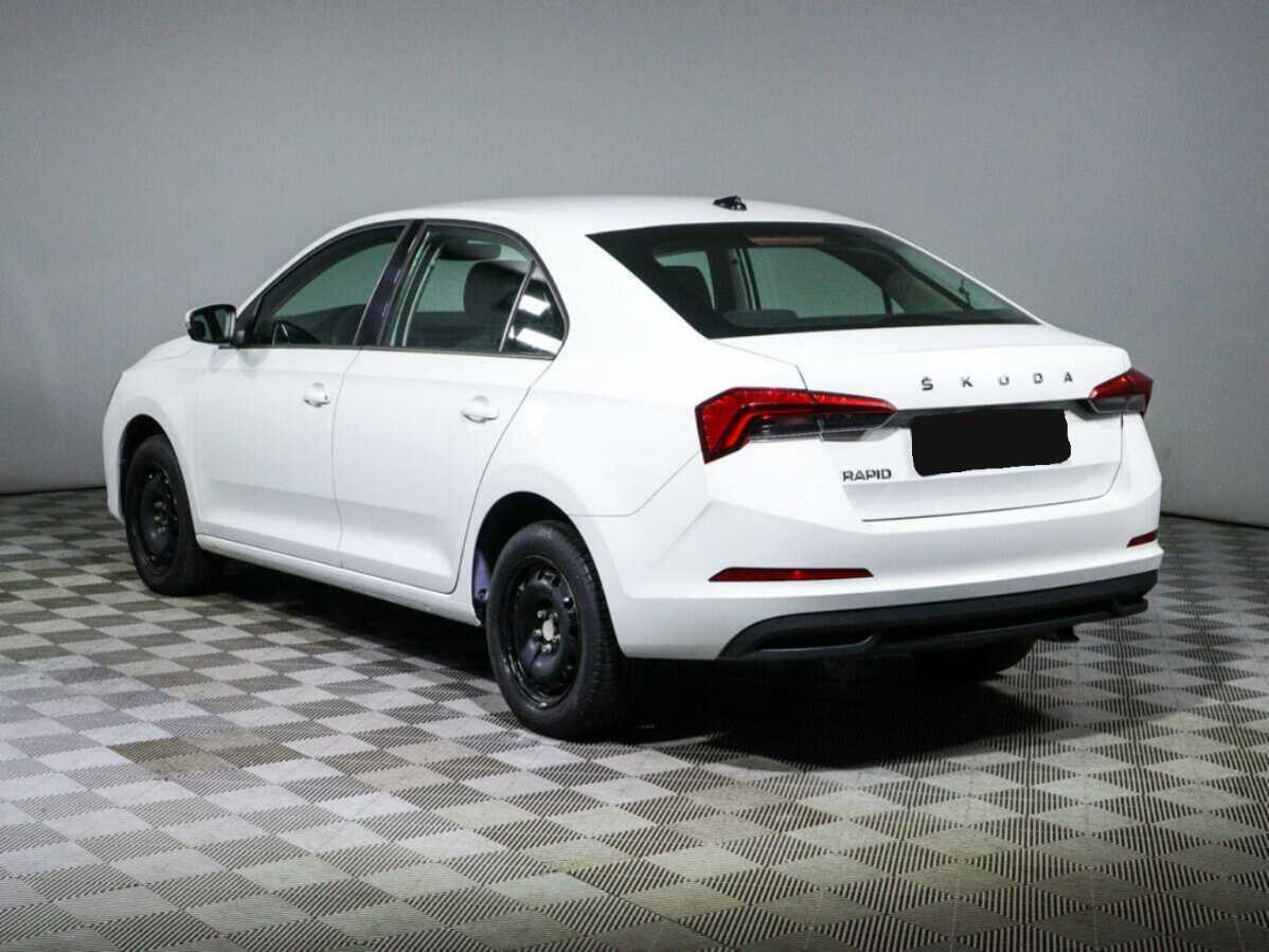 Купить Skoda Rapid с пробегом. Фото: #6