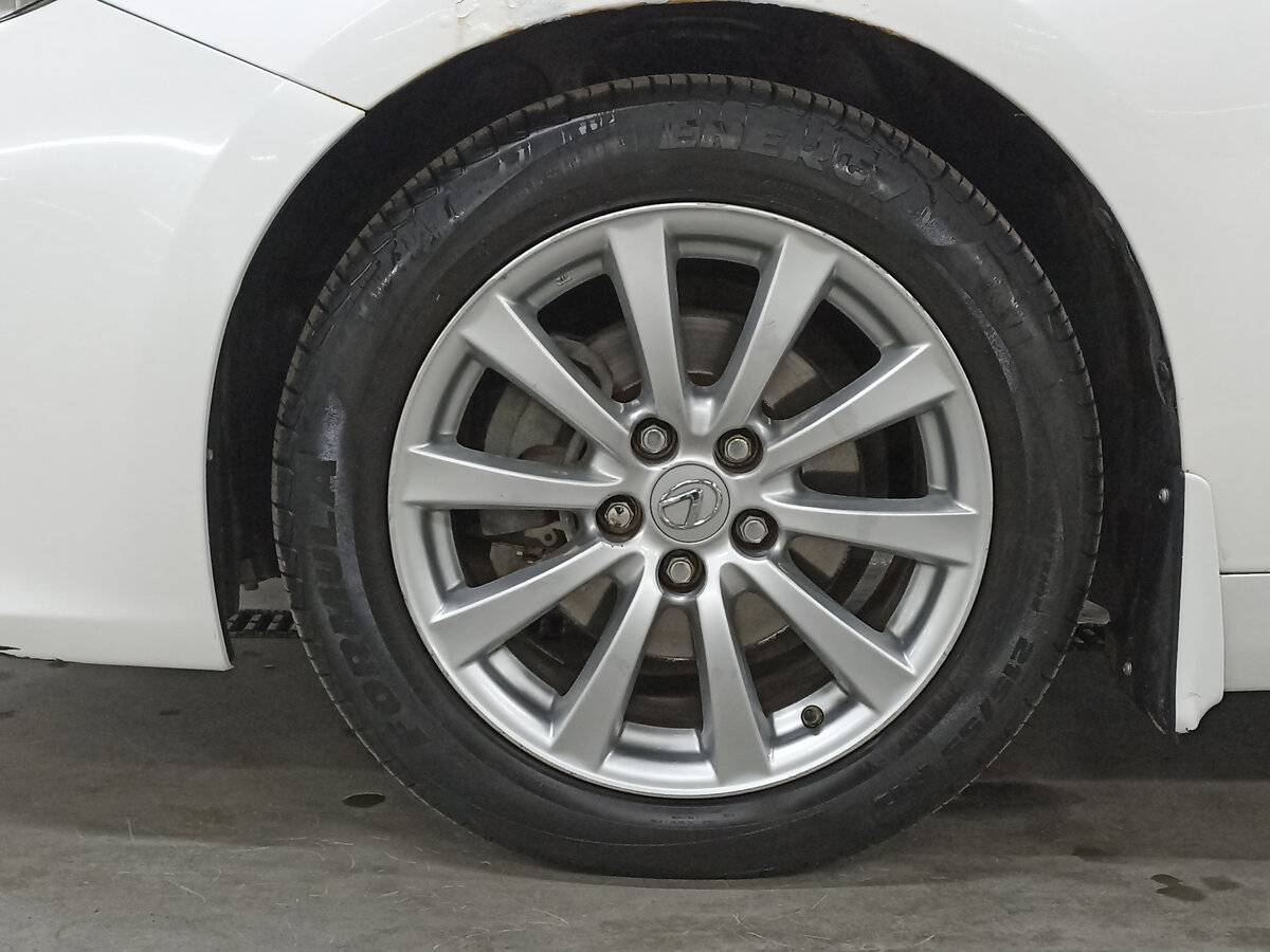 Купить Lexus ES с пробегом. Фото: #17