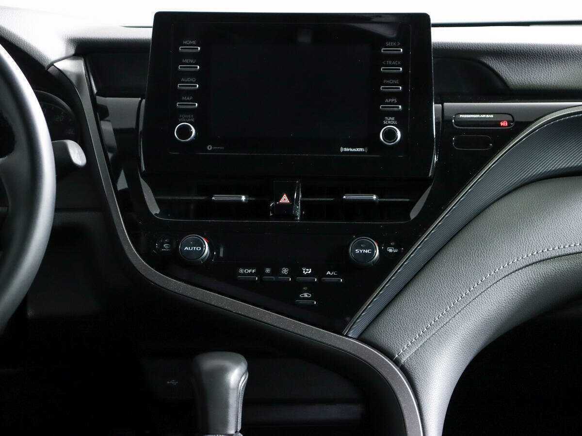 Купить Toyota Camry с пробегом. Фото: #12