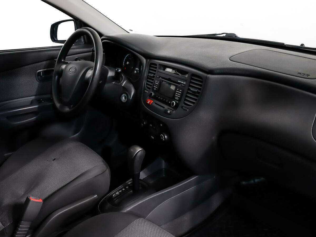 Купить Kia Rio с пробегом. Фото: #8