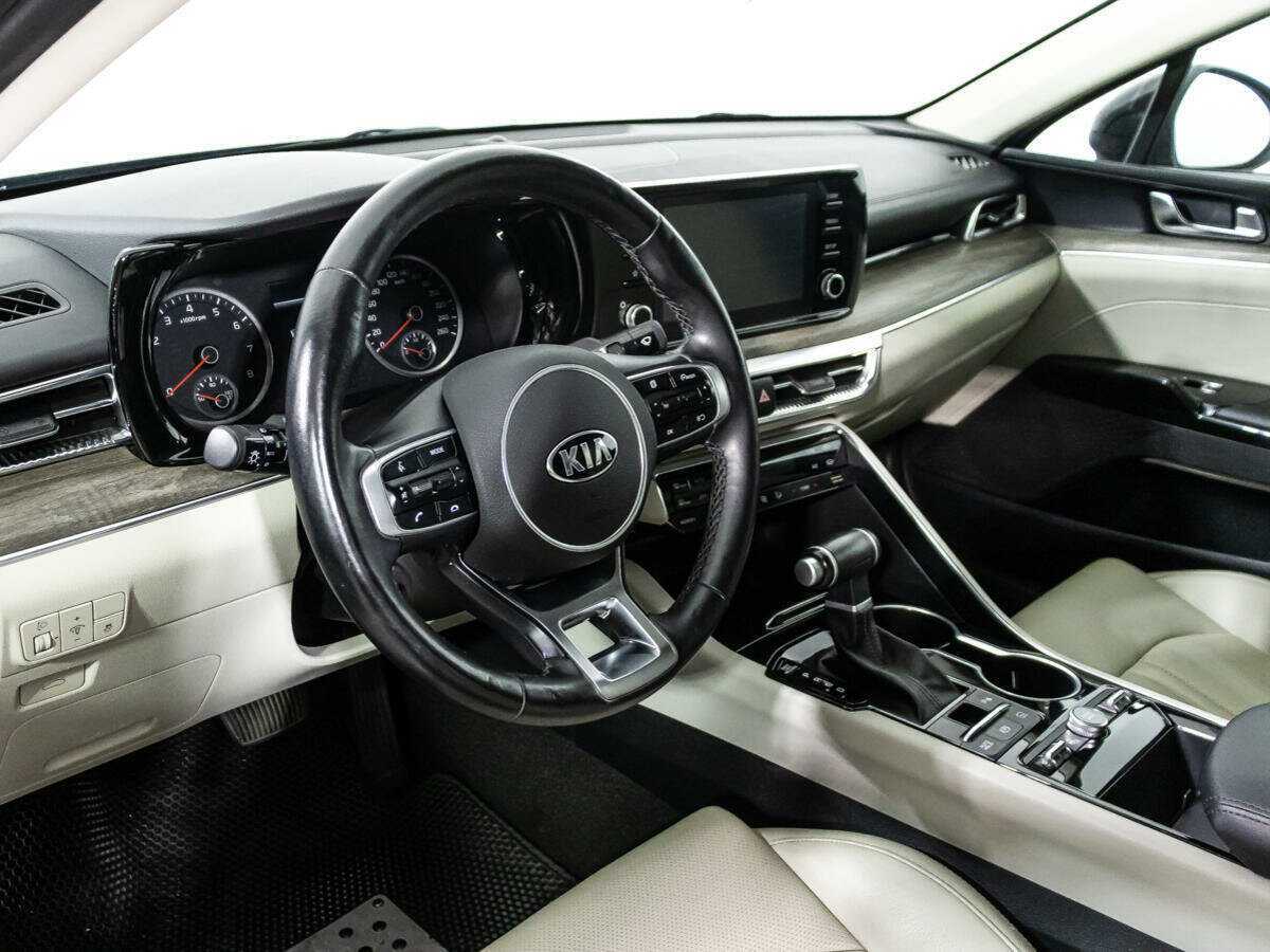Купить Kia K5 с пробегом. Фото: #10