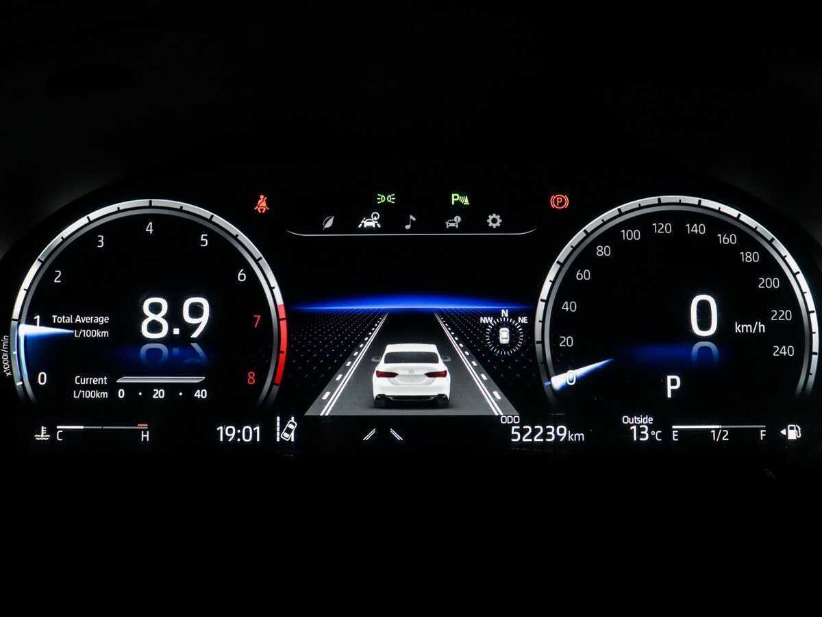 Купить Toyota Camry с пробегом. Фото: #10