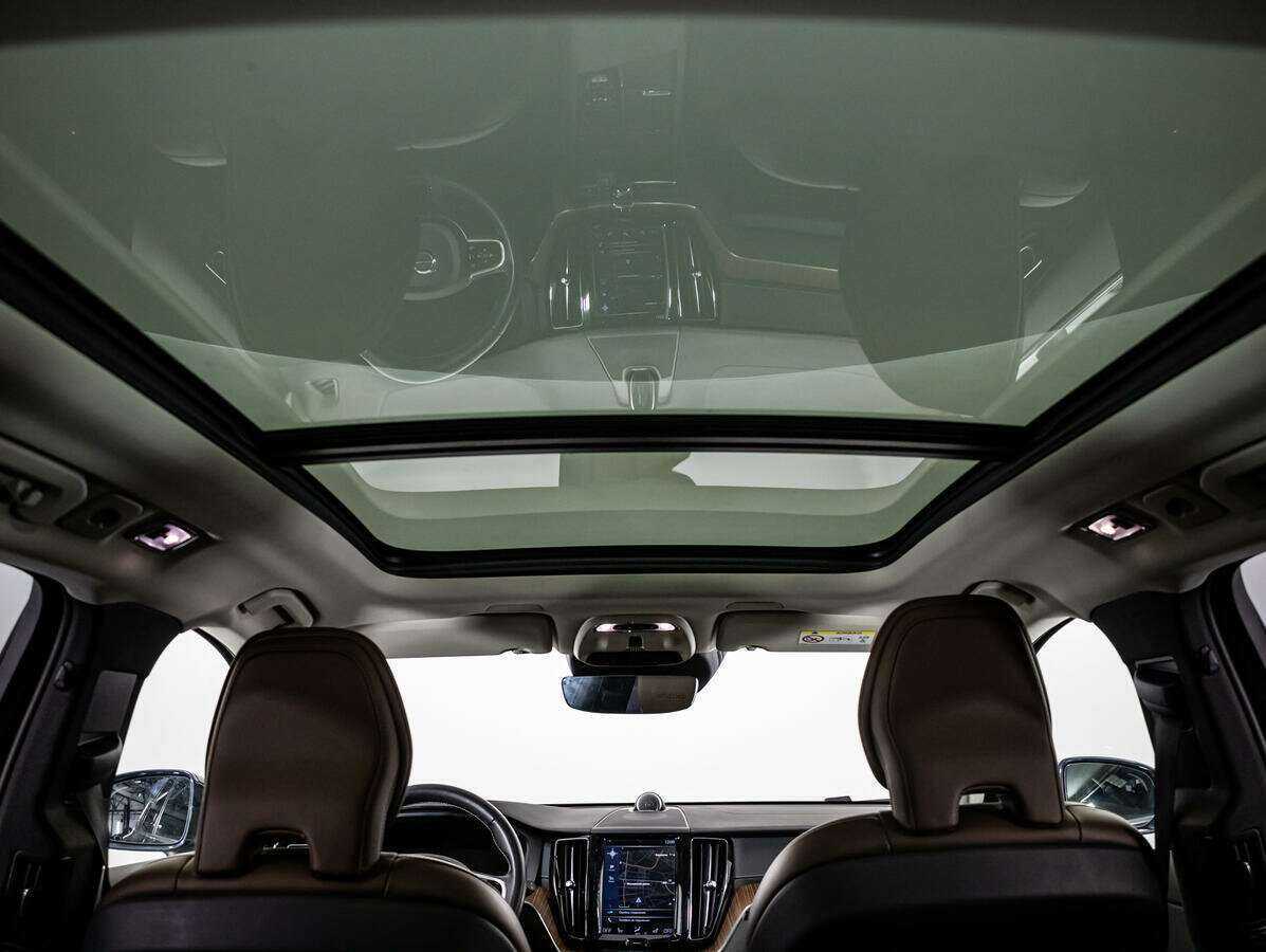 Купить Volvo XC60 с пробегом. Фото: #22