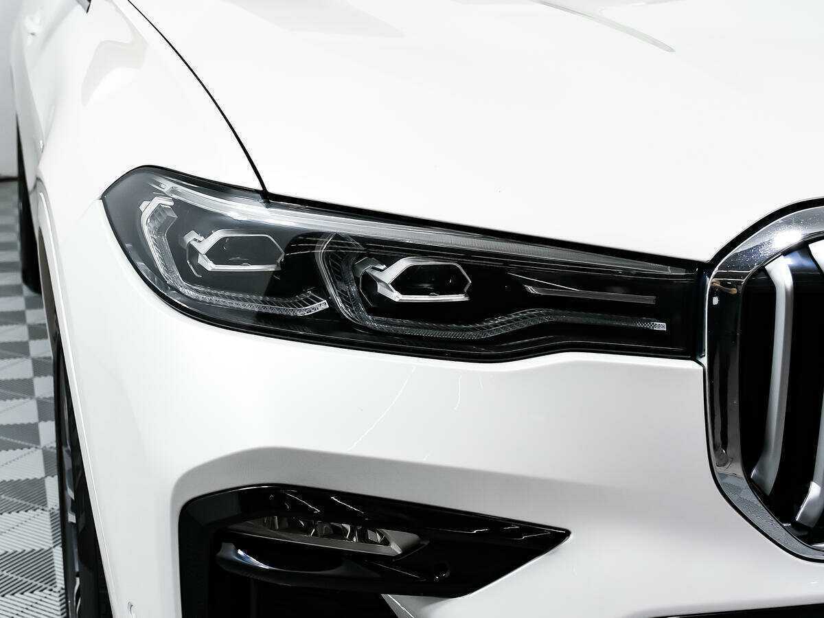 Купить BMW X7 с пробегом. Фото: #13
