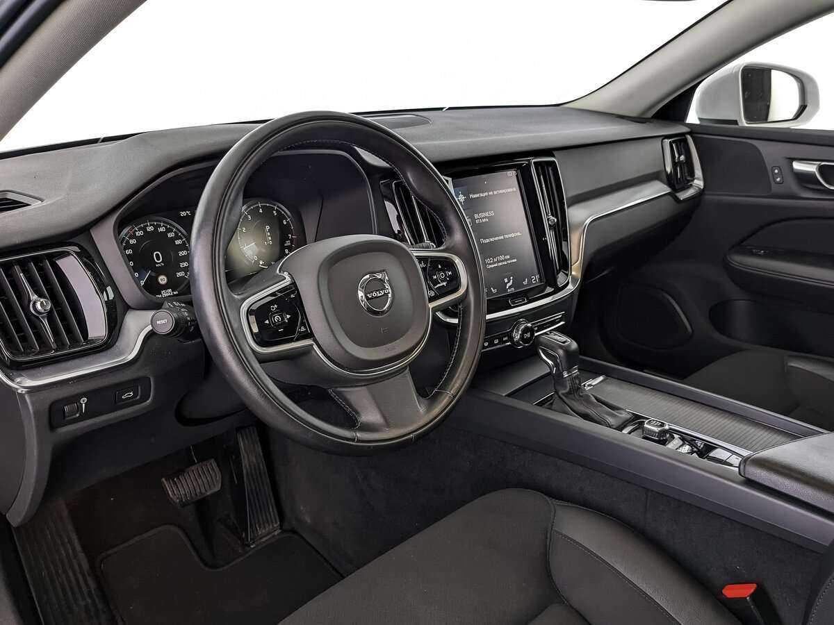 Купить Volvo V60 Cross Country с пробегом. Фото: #9