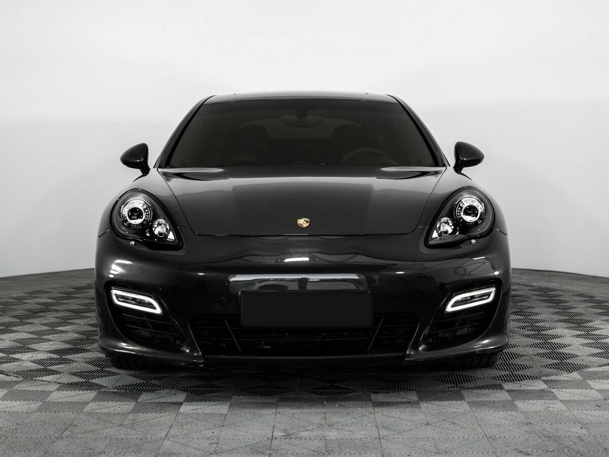 Купить Porsche Panamera с пробегом. Фото: #2