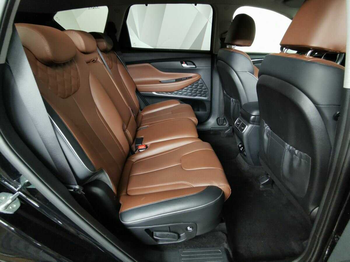 Купить Hyundai Santa Fe с пробегом. Фото: #11
