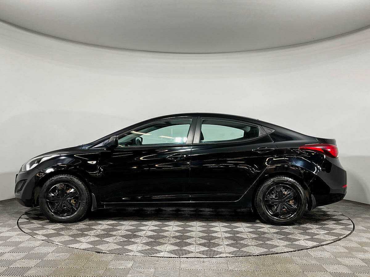 Купить Hyundai Elantra с пробегом. Фото: #7